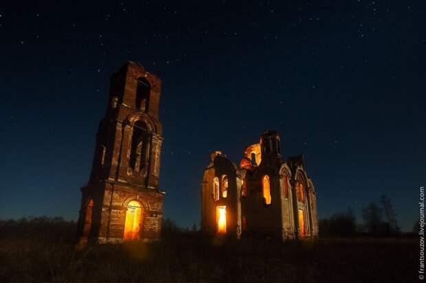 необычное, Ночное фото, природа, путешествия, туман, Фантасмагория, церковь