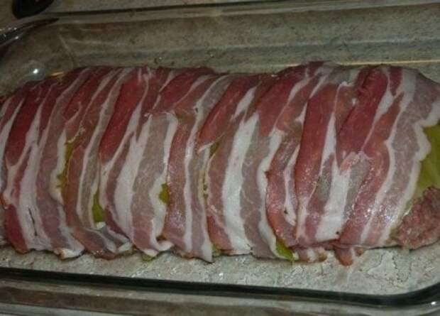 Мясной рулет «Голубец» в сливочном соусе (рецепт с фото) Мясной рулет «Голубец» в сливочном соусе (рецепт с фото)