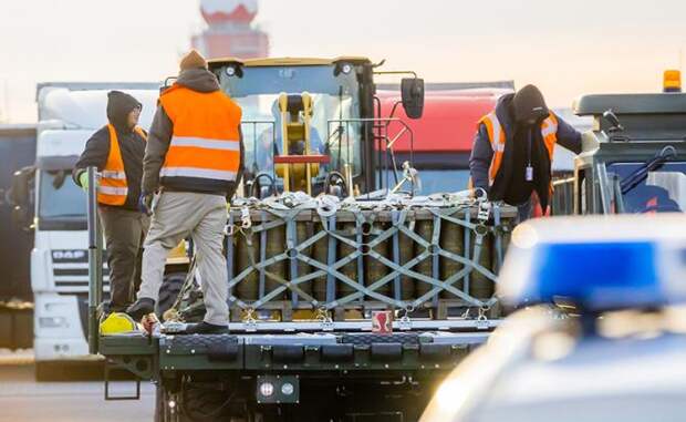 Бандеровский «Ржавый кинжал» против русского «Панциря»: Новый вызов для нашей ПВО прилетел из Америки