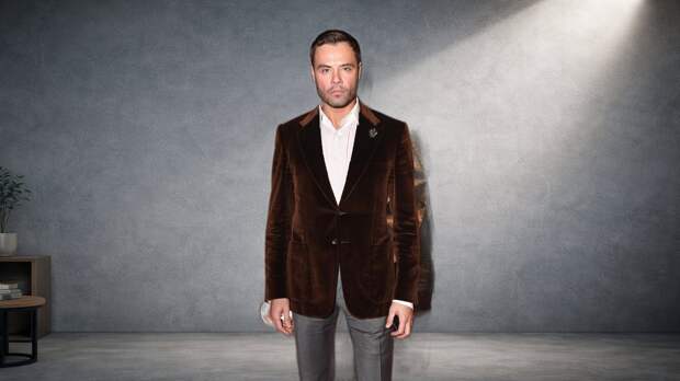 «Это такой бред психбольных!»: 43-летний Иван Николаев — почему его личная жизнь окутана скандалами, и как он пережил смерть 84-летней Светланы Светличной