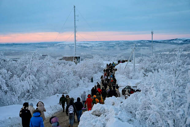 РИА Новости: в Мурманске встретили первые после полярной ночи рассвет