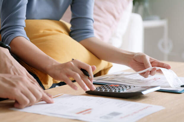 В Калининградской области женщина получила счет за свет на 126 тыс. рублей