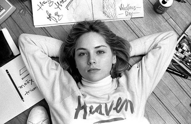 20 редких и неожиданных фотографий знаменитостей из 80−90-х годов