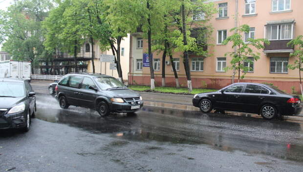 Водителей Подмосковья призвали к осторожности на дорогах из‑за грозы