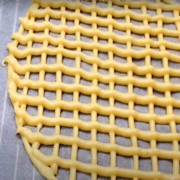 Не «Медовик» и не «Наполеон»: торт, который удивит вас с первого кусочка. Оригинальный десерт без пропитки