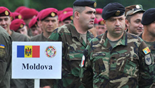 Военнослужащие ВС Молдовы во время Международных военных учений Rapid trident-2016. Архивное фото