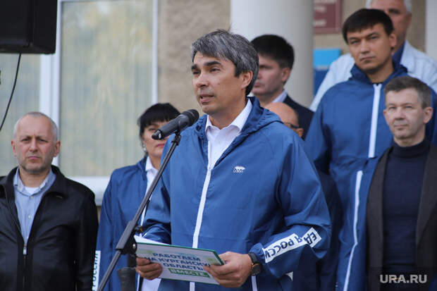 Руководитель курганских единороссов сложил полномочия. Он получил новый пост