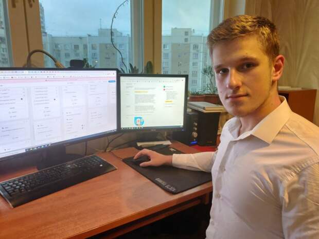 Дмитрий Пастухов показал, как работает программа/Фото из личного архива