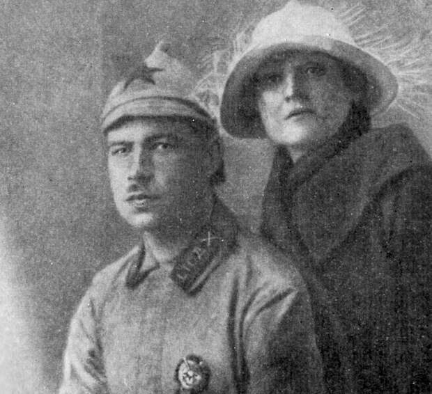 Леонид Говоров с женой в 1923 году. Общественное достояние