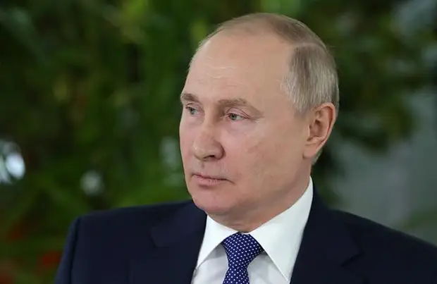 Путин подписал закон о мерах поддержки граждан и бизнеса, пострадавших от санкций
