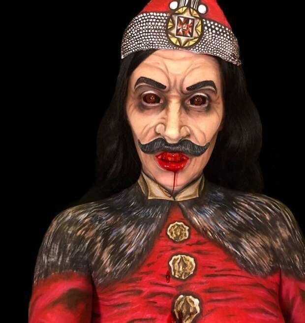 Мастер визажа создает удивительные образы (24 фото) Мастер визажа создает удивительные образы (24 фото)