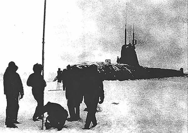 29 сентября 1963 года - флаг СССР установили на Северном полюсе 29 сентября 1963 года - флаг СССР установили на Северном полюсе