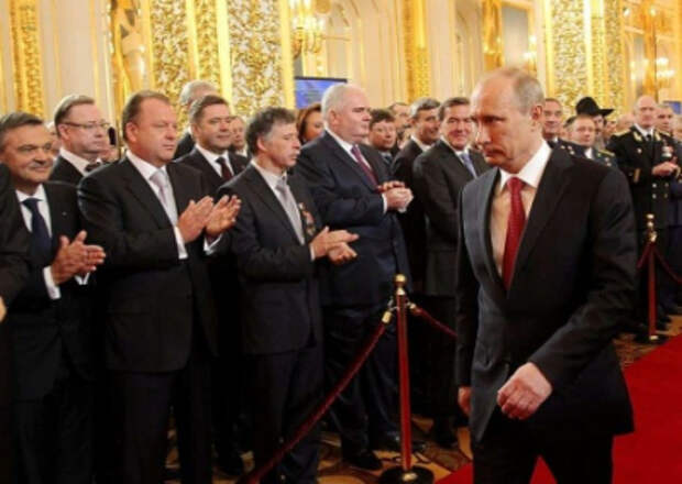 Элиты — не кланы: Путин заинтересован в создании новой политической системы