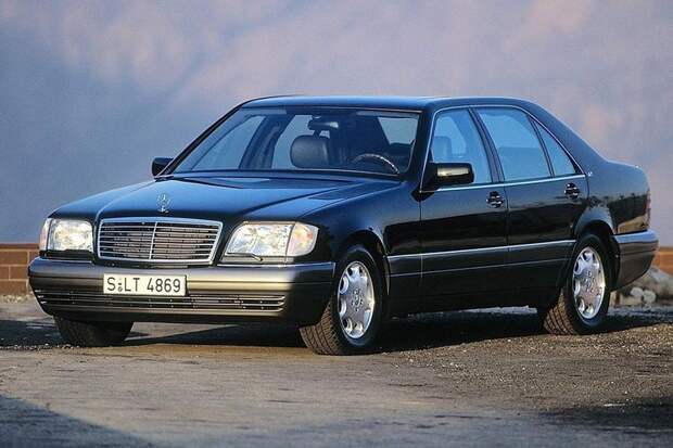 Самые знаменитые черные автомобили знаменитый авто, черный