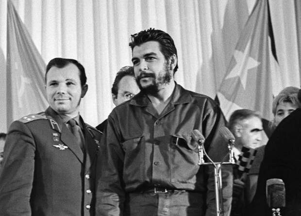 На смерть XX века: Мир остаётся в наших руках На смерть XX века: Мир остаётся в наших руках