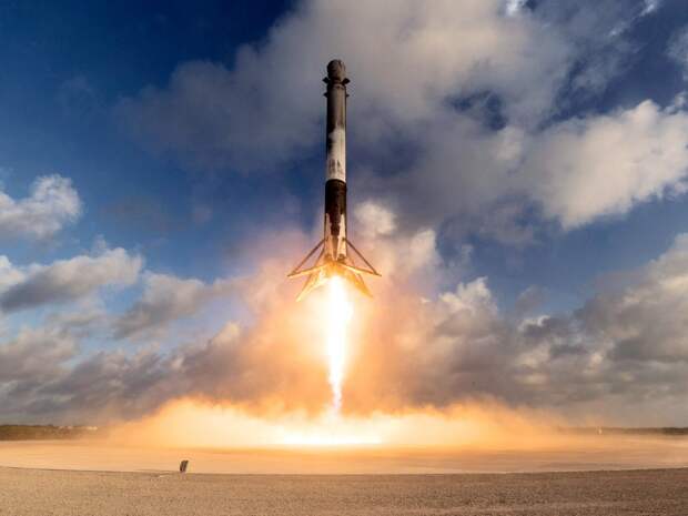 SpaceX успешно выполнила секретную миссию Zuma для военных США