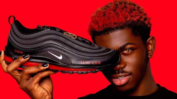 Nike подала в суд на рэпера MSCHF из-за кроссовок с кровью