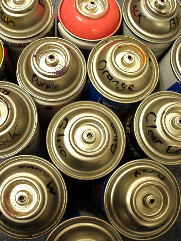 spray_paint_by_2canart-610x813