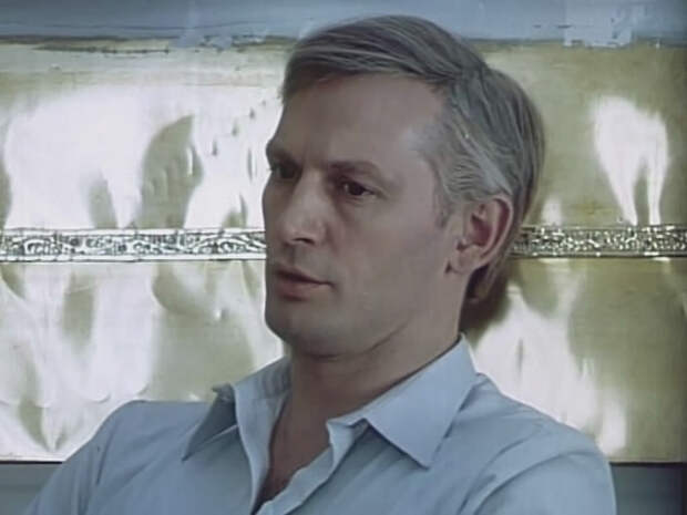 http://m.kino-teatr.ru/acter/album/2420/137582.jpg