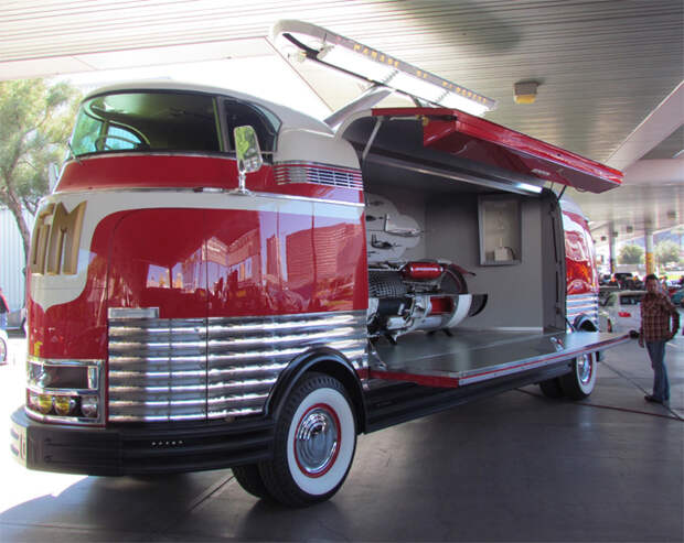 Futurliner GM.