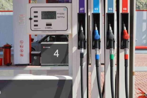 Продлен запрет на экспорт бензина и дизеля