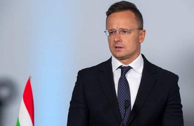 Глава МИД Венгрии сообщил, что не будет блокировать 13-й пакет антироссийских санкций