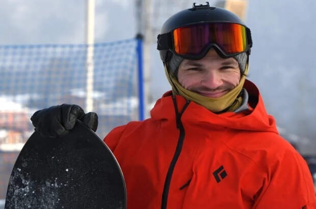 Сноубордист Уайлд обвинил FIS в трусости при допуске россиян на турниры