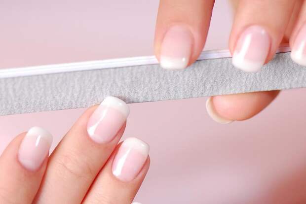 DIY средство для восстановления хрупких ногтей