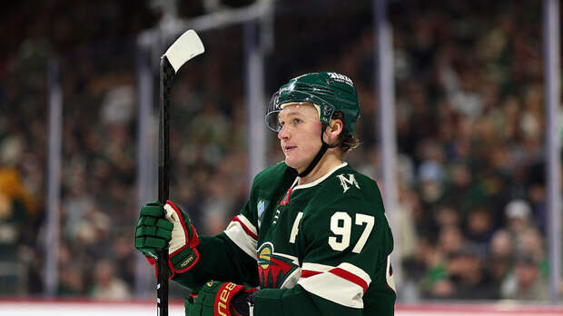 Капризов: мне очень далеко до Овечкина, он шесть или семь сезонов по 50 голов забивал