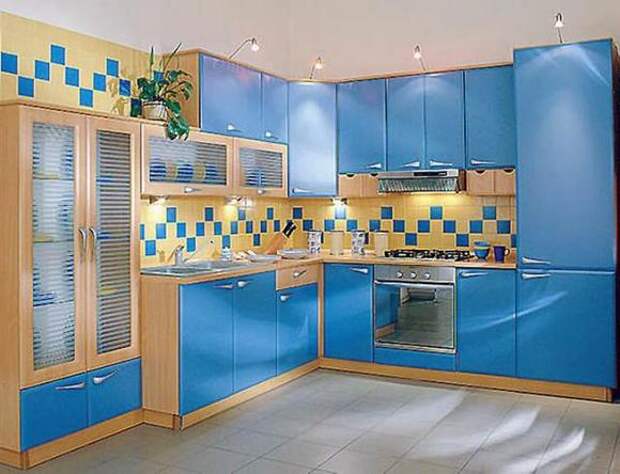 голубые кухни