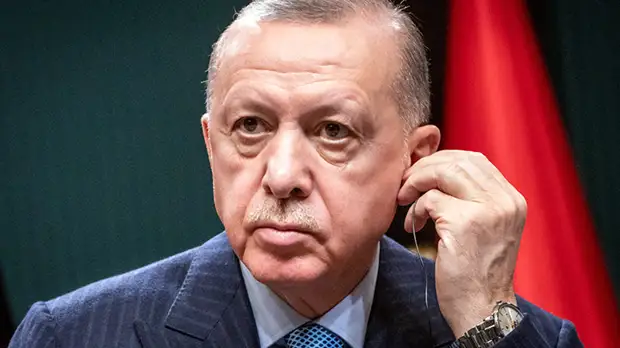 С кем вы, господин Эрдоган? Турция играет в опасные игры