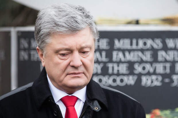 Спикер Рады назвал сроки снятия неприкосновенности с Порошенко