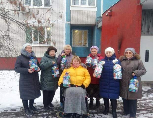 Средства от переработки крышек направляются в фонд «Волонтеры в помощь детям-сиротам» /Предоставлено обществом инвалидов района Люблино