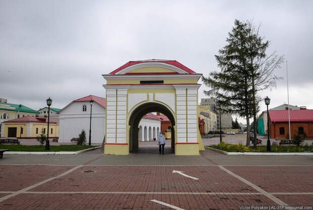 Тобольские ворота