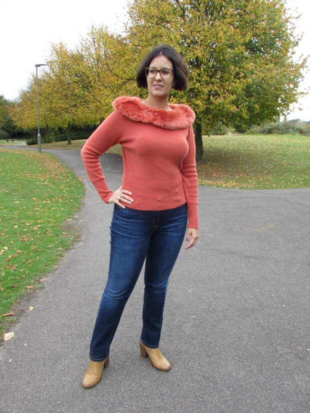 Faux fur collar jumper 