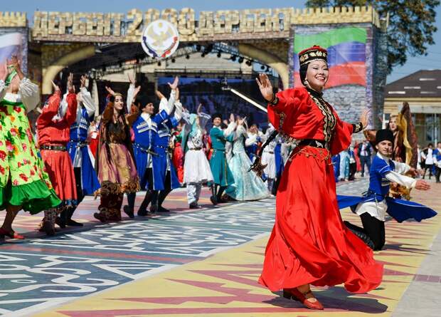 5 самых колоритных городов России