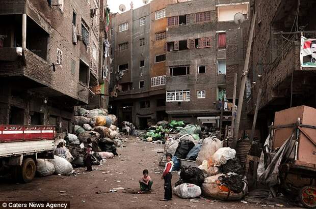 город мусорщиков каир самый худший город в мире трущобы отвратительные мужики