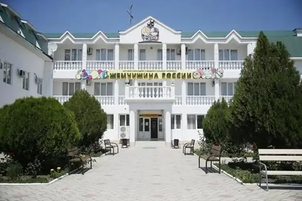 Любо - бесплатно: деток кубанских чиновников оздоровят в Анапе