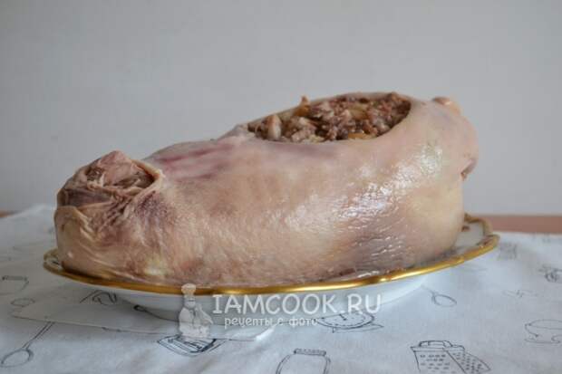 Наполнить желудок мясом