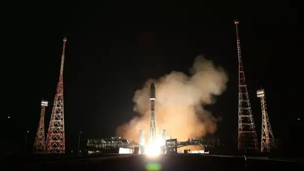 Корабль «Прогресс М-УМ» с узловым модулем «Причал» состыковался с МКС