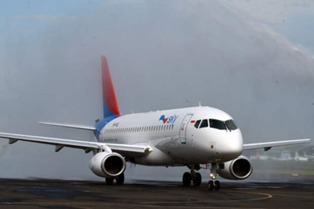 Sukhoi Superjet 100