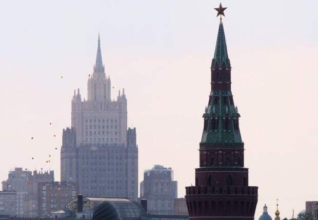 Россия не собирается ни за кем бегать для диалога с Западом — Лавров