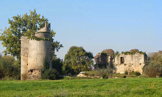 Руины замка Машкуль