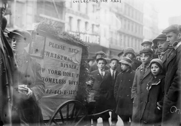 Сказочные фотографии рождественского шопинга в Нью-Йорке 1910 года