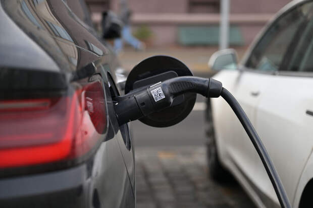 Яндекс встроит электрозарядные станции партнеров в свои сервисы