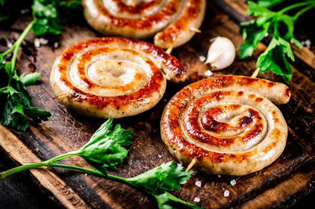 PCRM: переработанное мясо повышает риск развития колоректального рака