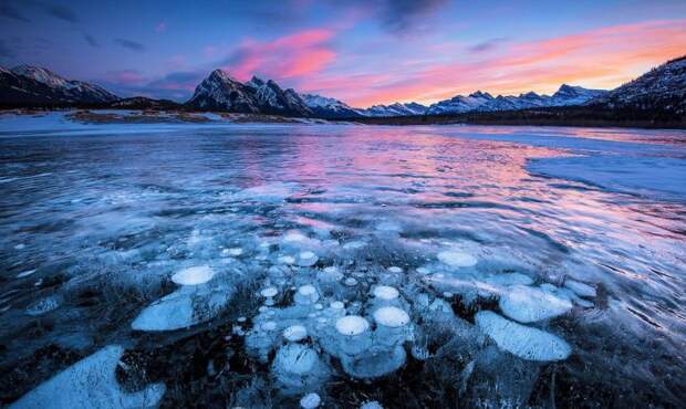 Alien Landscapes: Places on Earth You Should Totally See