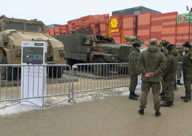 Миллионный гость посетил выставку трофейной техники НАТО «Сила V правде - гордость и победа»