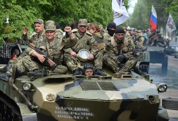 Ополченцы под Донецком перешли в наступление Ополченцы под Донецком перешли в наступление