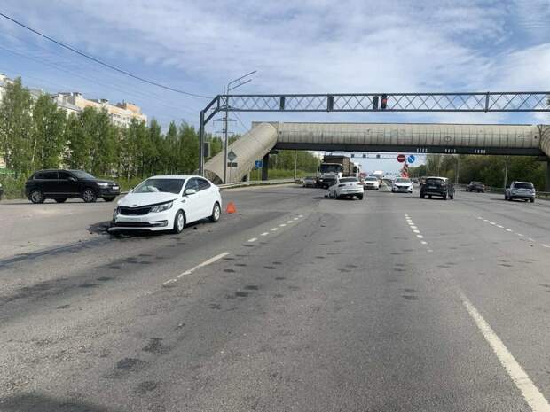 Во Владимире на трассе Р-132 столкнулись два легковых автомобиля